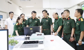 Bệnh viện Quân y 110: Đi đầu ứng dụng công nghệ trong khám, điều trị
