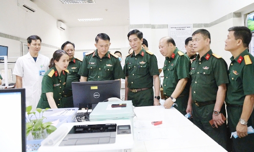 Bệnh viện Quân y 110: Đi đầu ứng dụng công nghệ trong khám, điều trị