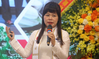 Nữ giám đốc nặng lòng với nhà nông