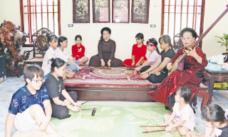 Thiếu nhi Thượng Thôn giữ mạch ca trù