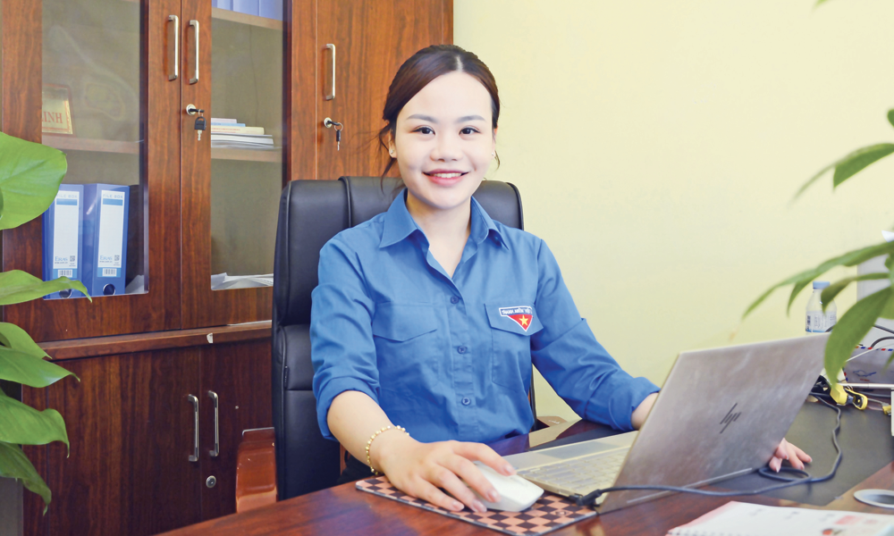  Cán bộ cơ sở “miệng nói, tay làm”