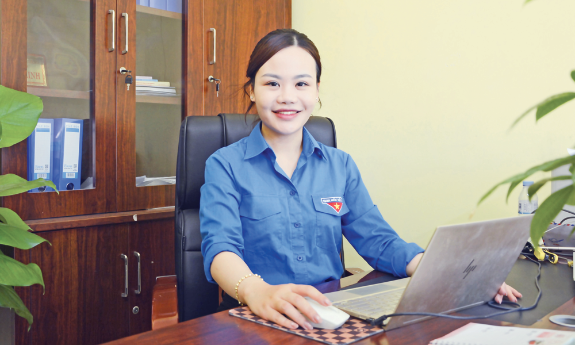 Cán bộ cơ sở “miệng nói, tay làm”