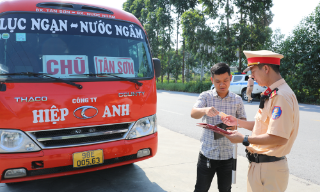Cùng doanh nghiệp vận tải bảo đảm an toàn giao thông