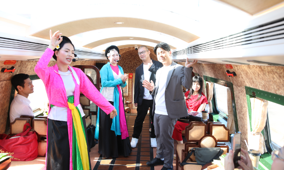 Đa dạng hóa các loại hình vận tải đường sắt