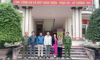 Công an xã Kép nhanh chóng hỗ trợ người dân nhận lại 400 triệu đồng