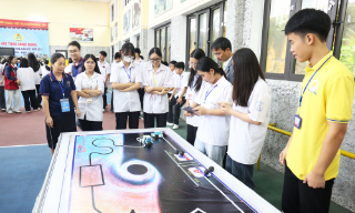 Tạo điều kiện, môi trường để thanh thiếu niên, nhi đồng phát huy năng lực sáng tạo