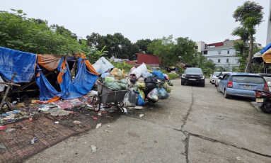  Rác thải sinh hoạt gây ô nhiễm: Cần giải pháp xử lý đồng bộ