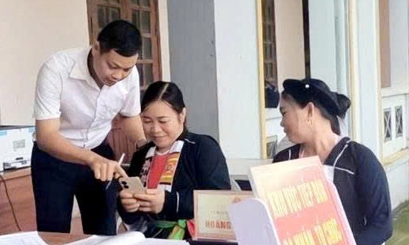 Xã Đại Sơn: Sôi nổi phong trào “Bình dân học vụ số” 