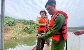 Lực lượng công an bảo vệ động vật hoang dã vùng hồ Cấm Sơn
