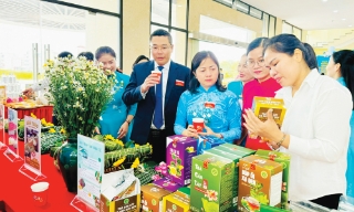 Phụ nữ Bắc Ninh phát huy truyền thống, bản lĩnh, trí tuệ và khát vọng vươn lên trong kỷ nguyên mới