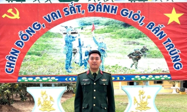  Cán bộ gương mẫu trong lời nói, việc làm