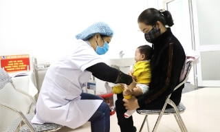 Bắc Ninh: Tỷ lệ tiêm chủng đầy đủ cho trẻ dưới 1 tuổi đạt 98,1%