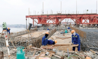 Khí thế mới trên các công trường