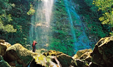  Đất và người Bắc Ninh