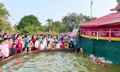  Quảng bá du lịch, trình diễn múa rối nước Đồng Ngư tại  lễ hội Xuân