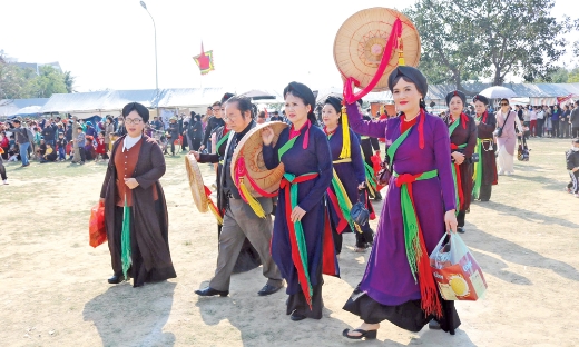 Giêng, Hai mùa hát hội