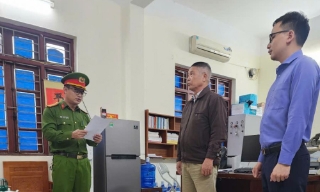 Khởi tố nguyên Bí thư, Trưởng thôn tại xã Lương Tài về tội "Lợi dụng chức vụ quyền hạn trong khi thi hành công vụ"