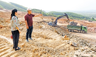 Vật liệu san lấp: Tăng nguồn cung, quản chặt mỏ khai thác 