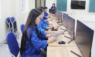 Trường phổ thông dân tộc nội trú tỉnh Bắc Ninh: Thắp lên khát vọng công dân số