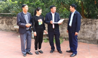 Đảng bộ xã Gia Bình: Cán bộ đi trước, dân tin, làm theo