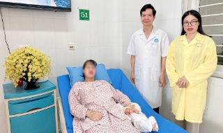 Cấp cứu thành công sản phụ mắc biến chứng hiếm gặp sau mổ lấy thai