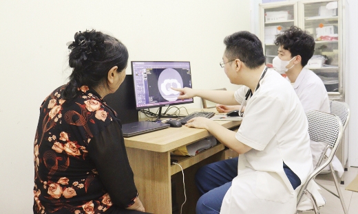 Nhân Ngày Sức khỏe toàn dân (7/4): Mở rộng bao phủ bảo hiểm y tế gắn với nâng cao chất lượng dịch vụ