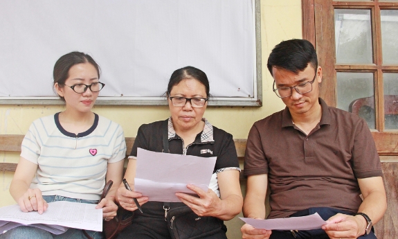 Phó Bí thư Chi bộ Hoàng Thị Hợp: Trách nhiệm, tận tụy với việc chung