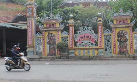 Linh thiêng đền Nguyệt Hồ