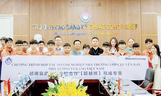 Hợp tác đào tạo kỹ năng quản lý và kỹ thuật chuyên sâu