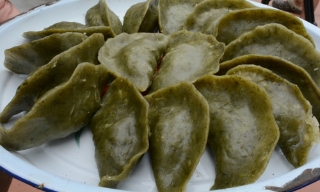 Bánh khúc làng Diềm