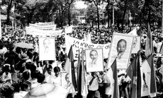 Như có Bác trong ngày vui đại thắng