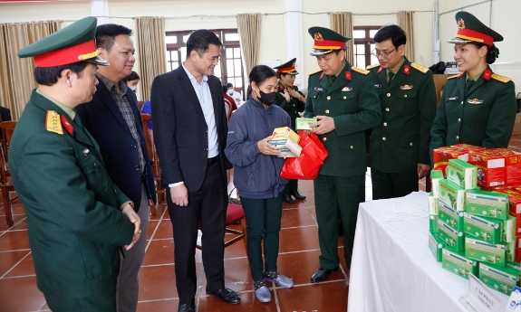 Thực hiện chính sách hậu phương quân đội: Trách nhiệm, nghĩa tình