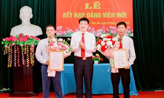 Xã Lương Tài: Quan tâm mở rộng đối tượng kết nạp Đảng