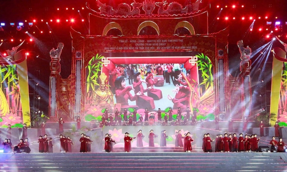 Giỗ Tổ Hùng Vương 10/3 (âm lịch): Khơi dậy giá trị văn hóa, mở rộng không gian du lịch