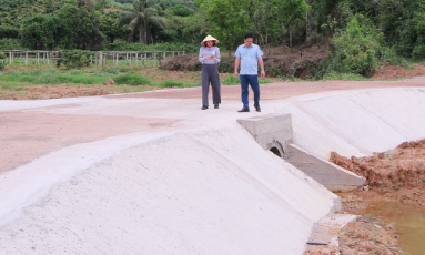  Xã Yên Định xử lý các điểm sạt lở giao thông