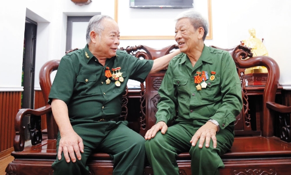 Những nhà giáo đi B: Nhớ mãi thời hoa lửa