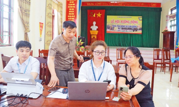 Cải cách hành chính: Lấ người dân làm trung tâm