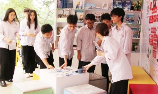 Bảo vệ trẻ trước “bẫy việc làm”