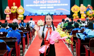 Bắc Ninh: Hai nữ sinh xuất sắc giành giải thưởng Kim Đồng