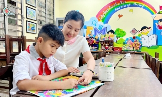 Cậu học sinh lớp 5 giành hơn 20 giải thưởng hội họa