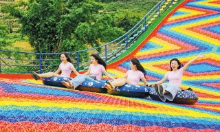 Bắc Ninh: Nhiều điểm đến thu hút khách dịp hè