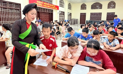 Niềm vui từ những lớp học hè miễn phí