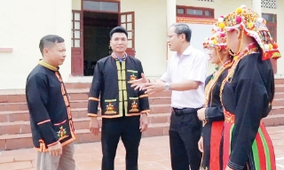 Khi cấp xã trở thành tuyến đầu phục vụ