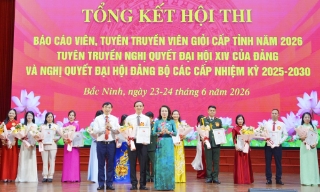 Báo cáo viên Nguyễn Văn Nguyên: “Lý luận không khô khan nếu người nói đặt vào đó cả trái tim” 