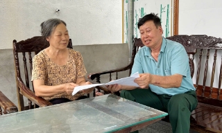Ổn định cuộc sống sau mưa bão