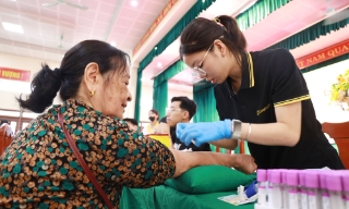 Mỗi mẫu ADN thêm hy vọng đưa các liệt sĩ trở về