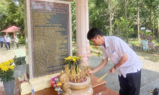 Bu Prăng - Tấm bia quý đã dựng, mong các anh trở về