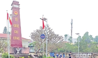 "Thắp sáng địa chỉ đỏ" -  công trình tri ân