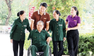 Ấm áp nghĩa tình với người có công
