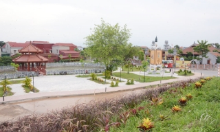 Đông Hồ -  tên xưa trở lại